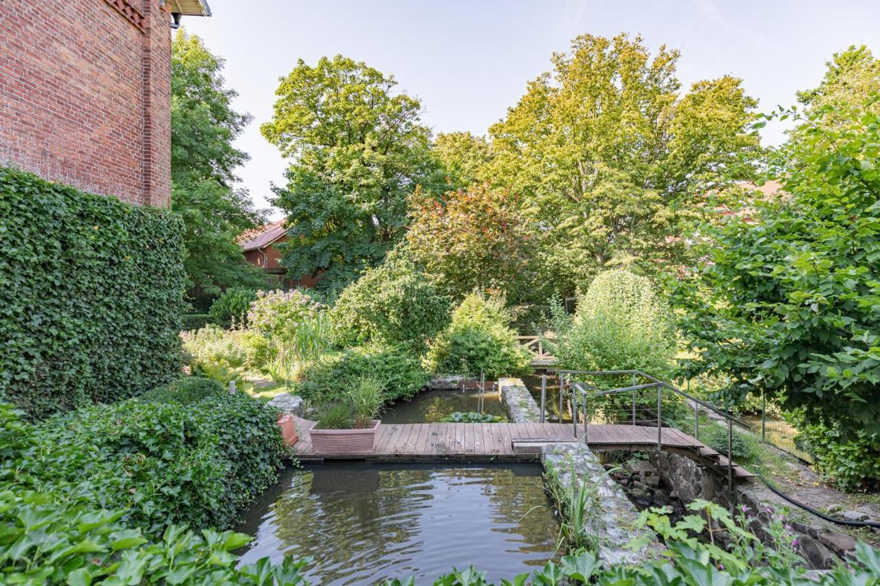 Alte Wassermuehle Am Bach Bredstedt Exteriör bild